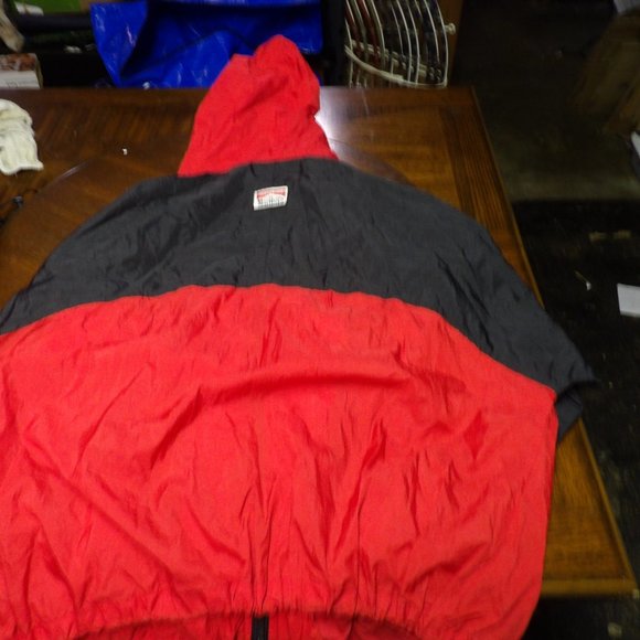 Vintage Marlboro Adventure Team Windbreaker Jacket - Picture 4 of 4